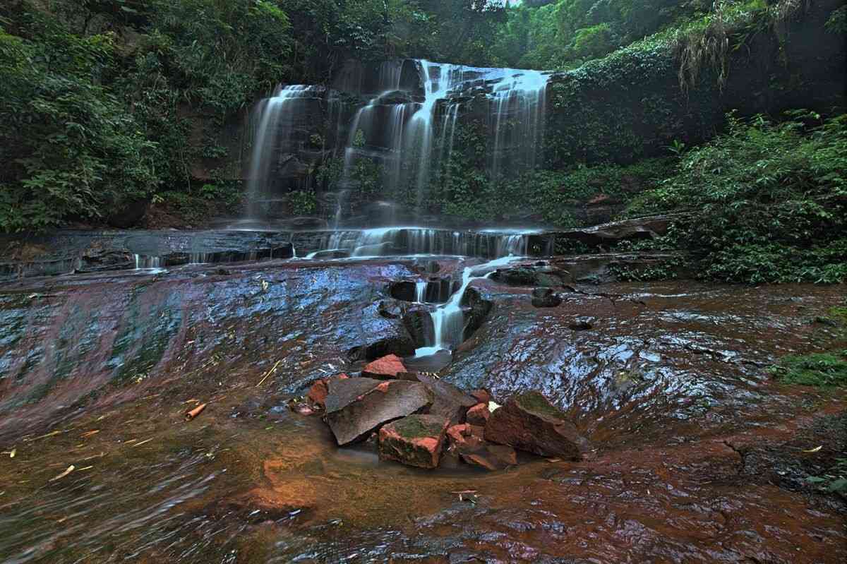 贵州好玩吗，几月份去最好，去贵州旅游可以看些什么