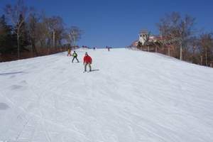 石家庄西柏坡温泉滑雪场汽车团一日游