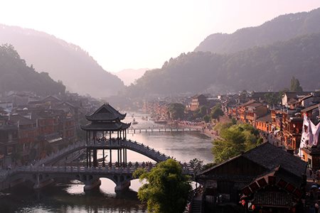 重庆綦江采草莓+油菜花、古剑山一日游